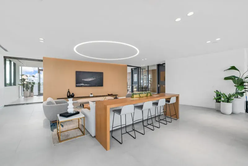 Luminaire West Palm Beach, West Palm Beach, image 10 of 32