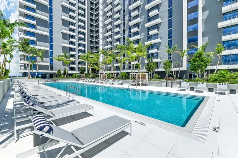 Luminaire West Palm Beach, West Palm Beach, image 13 of 32