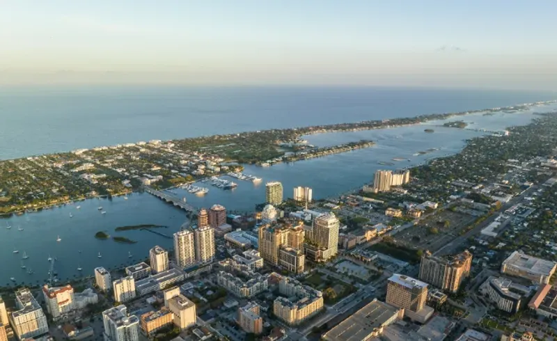 Mr. C Residences West Palm Beach, West Palm Beach, image 20 of 23