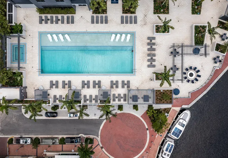 Harbour at New River, Fort Lauderdale, image 4 of 10