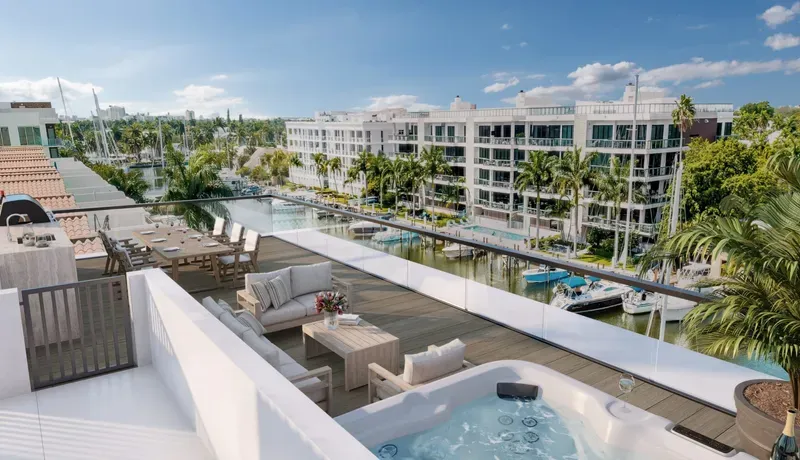 Serene Las Olas, Fort Lauderdale, image 2 of 6