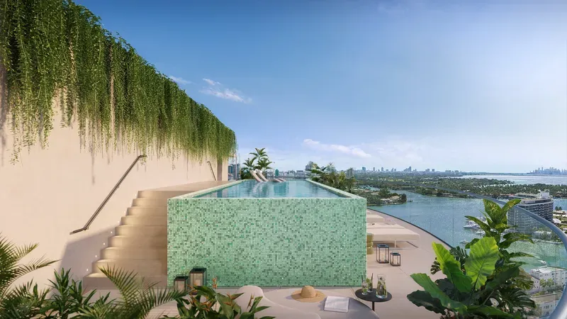 72 Carlyle Miami Beach, Miami Beach, image 5 of 8