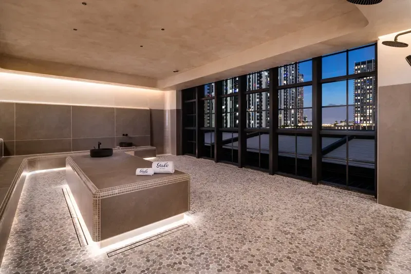 Gale Miami Hotel and Residences, Miami, image 18 of 20