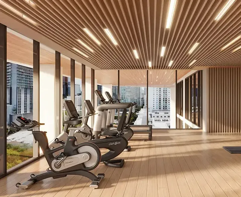 Season One Signature Residences, Miami, image 5 of 11