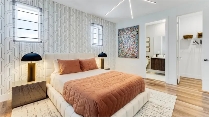 Killian Grove, Miami, image 17 of 18
