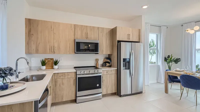 Hunters Manor, Pompano Beach, image 4 of 10